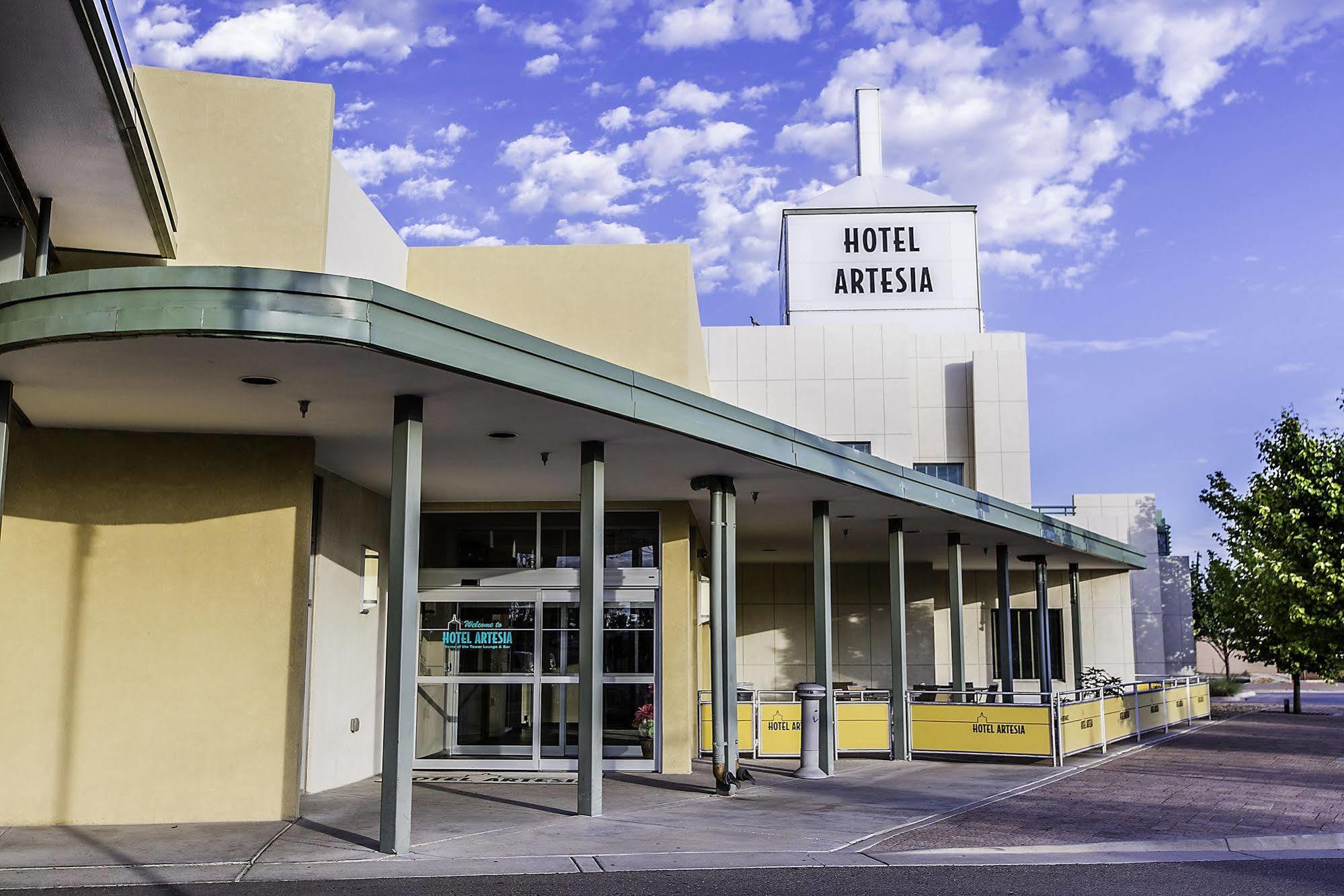 Spark By Hilton Artesia Exterior photo